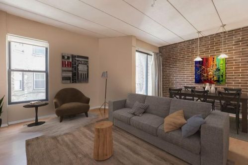 1856 Beacon St, Brookline MA  02445-1920 exterior