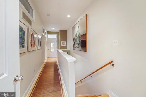 1023 19 St, Philadelphia PA 19146-2938 exterior