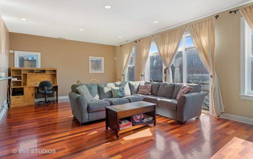 1275 Clybourn Ave, Chicago, IL 60610-8752