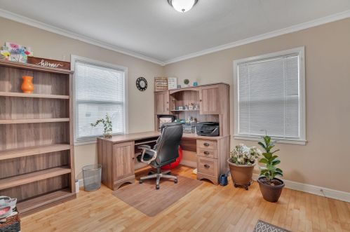 1969 96, Milwaukee WI 53227-1422 exterior