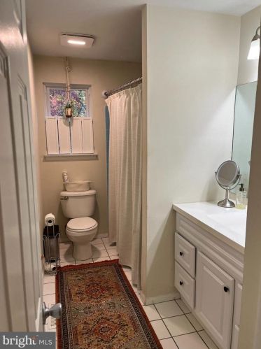 217 Summit Ave, Blenheim NJ  08012-4112 exterior