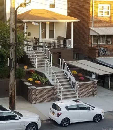 1612 Mulford Ave, Bronx, NY 10461-4820