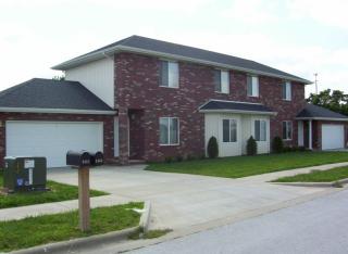 2464 Deerfield St, Springfield MO  65807-6990 exterior