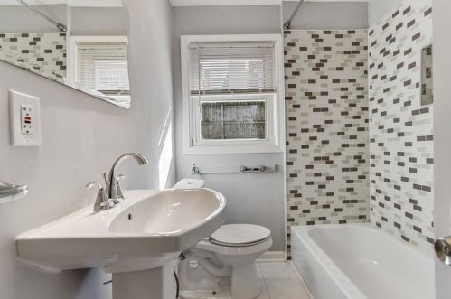 1321 Idlewood Rd, Tucker GA 30084-7717 exterior