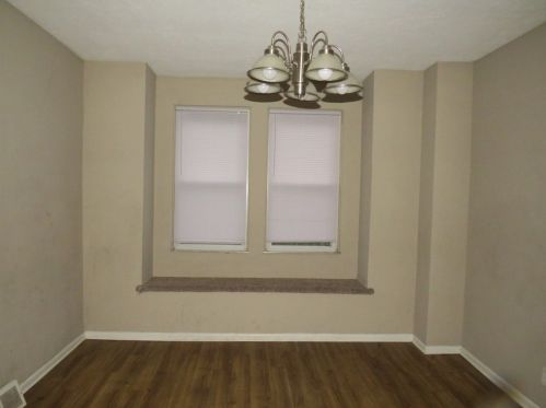 307 Lenox Ave, Pittsburgh PA  15221-4321 exterior