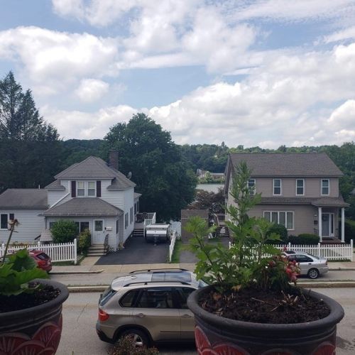 16 Indian Lk Pkwy, Worcester MA 01605-1215 exterior