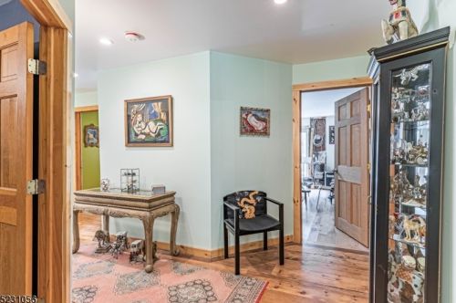 9 Liberty Trl, Fredon NJ 07860-6140 exterior