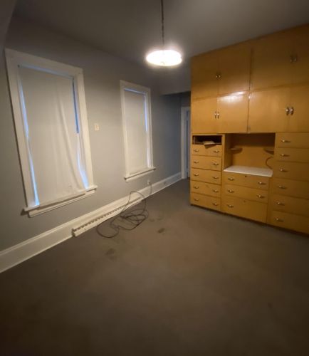 928 29th St, Milwaukee, WI 53215-1616