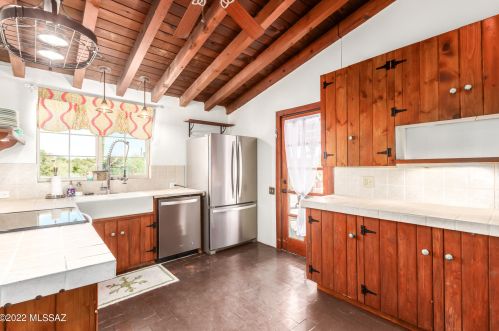 6441 Abington Rd, Tucson AZ 85743-9701 exterior