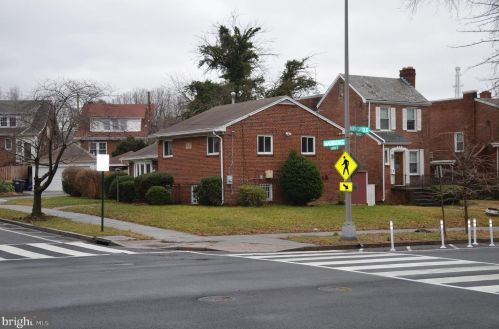 1 Madison St, Washington, DC 20011-2329