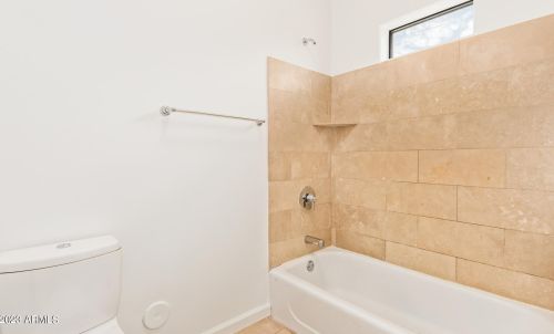 9837 Central Ave, Phoenix AZ 85020-1008 exterior