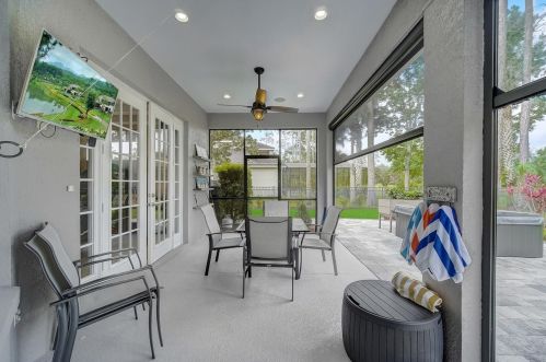 1453 Foxtail Ct, Lake Mary FL 32746-4467 exterior