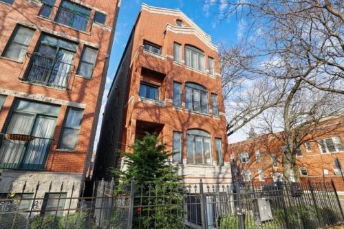 2858 Damen Ave, Chicago IL  60618-8204 exterior