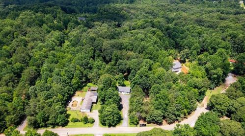 3270 Joe Parker Rd, Gainesville GA 30507-7993 exterior