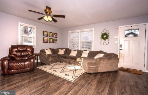 257 Penrose St, Quakertown, PA 18951-1383