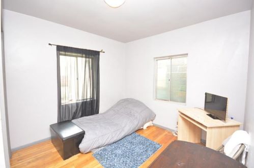 410 5th Ave, Moon Twp PA 15108-1528 exterior