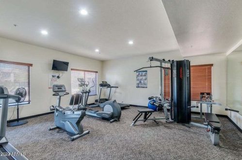 21320 56th St, Phoenix AZ  85054-5401 exterior