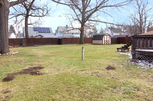 11 Benham St, Springfield MA 01109-2302 exterior