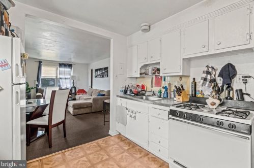 6840 Large St, Philadelphia PA 19149-2109 exterior