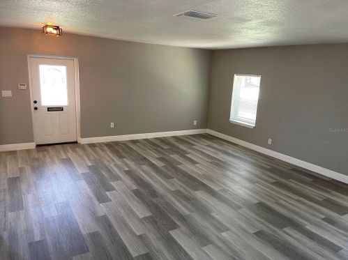 930 Goldwyn Ave, Orlando FL  32805-4304 exterior