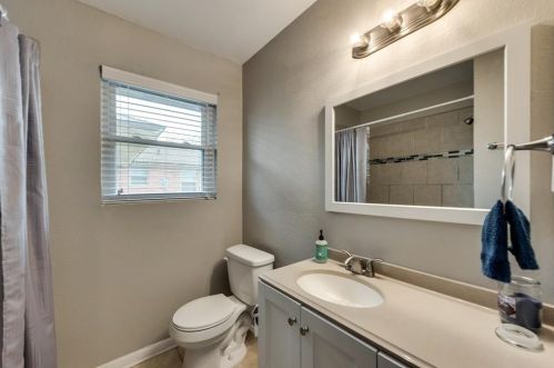 2209 Costa Mesa Dr, Dallas TX  75228-2027 exterior