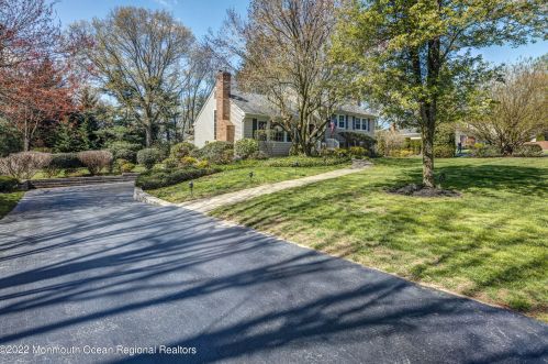 361 Dwight Rd, Middletown NJ 07748-3074 exterior