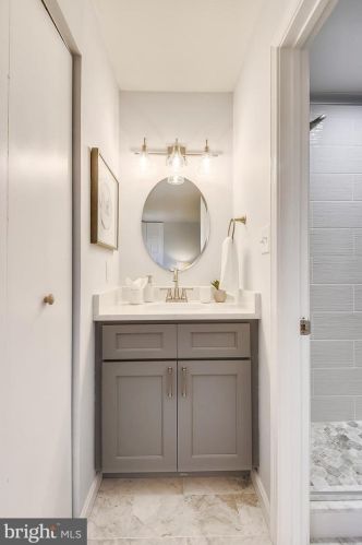 2685 Centennial Ct, Alexandria VA 22311-1304 exterior