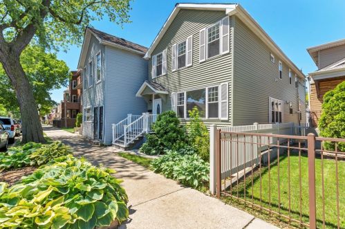 3510 Lowe Ave, Chicago, IL 60609-1623