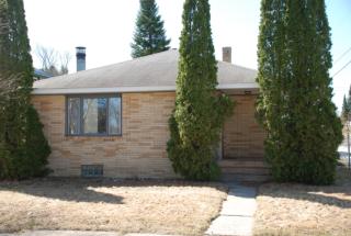 1004 Chapman St, Ely, MN 55731-1718