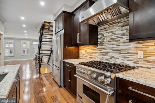 1814 Catharine St, Philadelphia PA  19146-1835 exterior