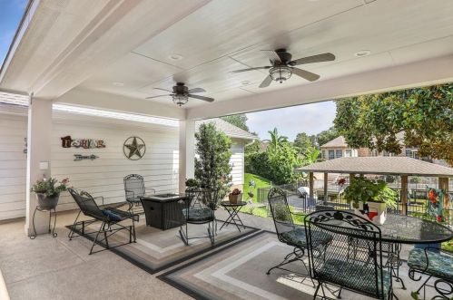 20530 Frst Strm Dr, Humble TX 77346-1640 exterior