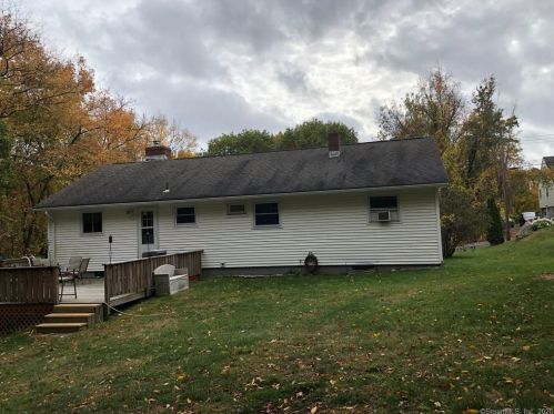 81 Ivain Rd, Torrington CT 06790-4416 exterior