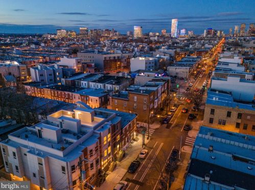 1720 22nd St, Philadelphia PA 19145-1943 exterior