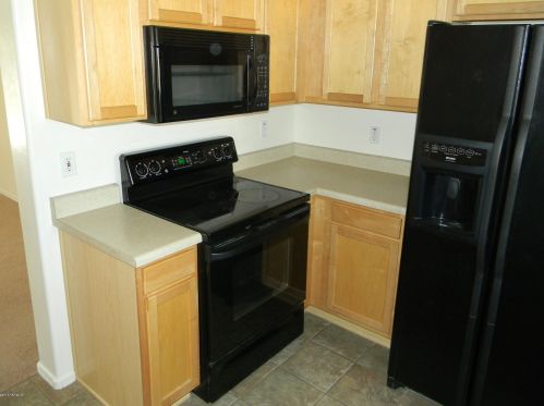 8297 Bainbridge Rd, Tucson AZ  85747-5747 exterior