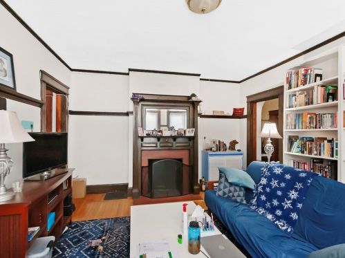 397 Linwood Ave, Newton MA 02460-1342 exterior