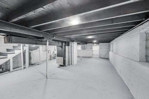 2623 Monticello Ave, Chicago IL 60618-5321 exterior