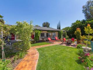 3636 Oak Cliff Dr, Fallbrook, CA 92028-9413