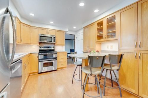 78 Carleton Dr, Pittsburgh PA 15243-1336 exterior