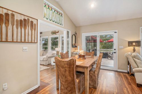 3272 Thorncrest Dr, Grand Rapids MI 49546-7353 exterior