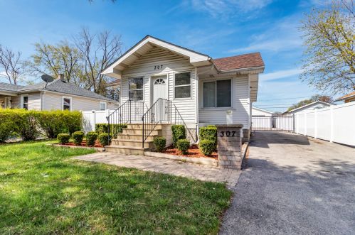 307 Margaret St, Joliet, IL 60436-1317