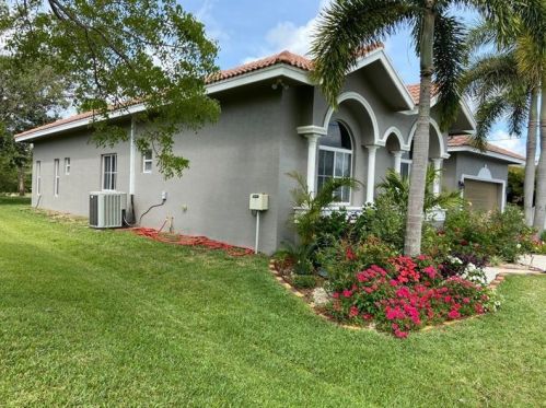 6110 Densaw Ter, Fort Pierce FL  34986-3759 exterior