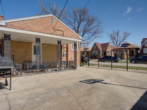 1635 92 Pl, Chicago IL 60619-7730 exterior