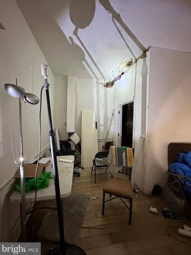 3712 15 St, Philadelphia PA 19140-3602 exterior