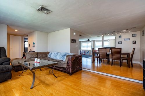 8914 Catalina Dr, Port Richey FL exterior