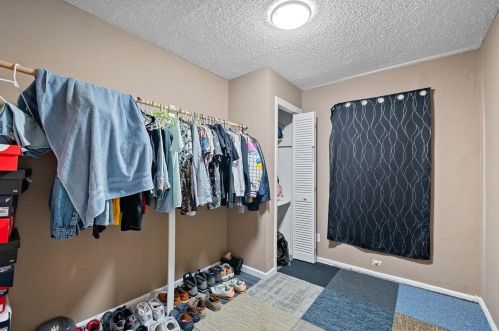 417 Mueller Ave, Saint Louis MO 63135-2538 exterior