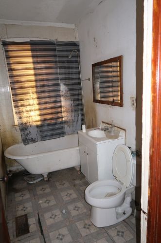 5723 Damen Ave, Chicago IL 60612-4332 exterior