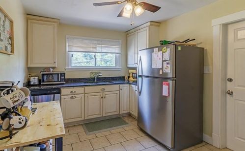 3538 Fleming Ave, Pittsburgh PA 15212-2114 exterior