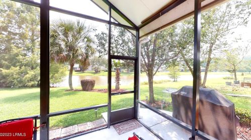 71 Redtail Dr, Bluffton SC 29909-6006 exterior