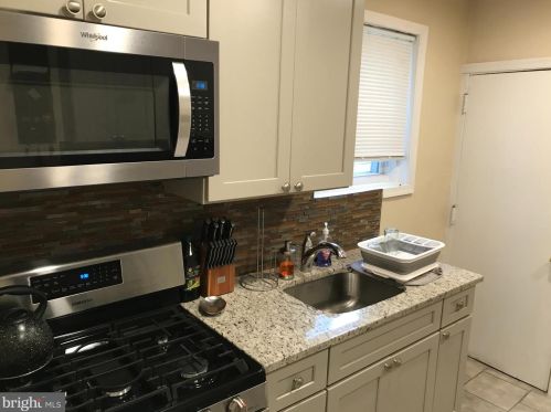 813 Bucknell St, Philadelphia PA 19145-3213 exterior