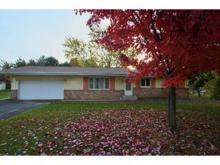 4234 Lodgepole Dr, Saint Paul MN  55122-1850 exterior